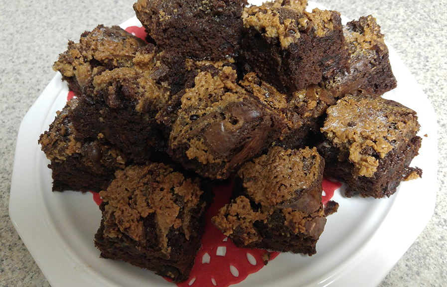 Yummy Peanut Butter Brownies!
